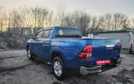 Toyota Hilux VIII, 2016 год, 2 999 000 рублей, 6 фотография