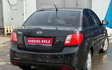 KIA Rio II, 2011 год, 800 000 рублей, 7 фотография