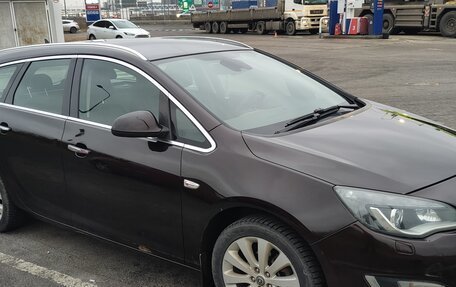 Opel Astra J, 2013 год, 850 000 рублей, 4 фотография