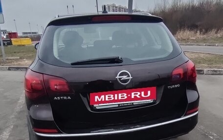 Opel Astra J, 2013 год, 850 000 рублей, 7 фотография