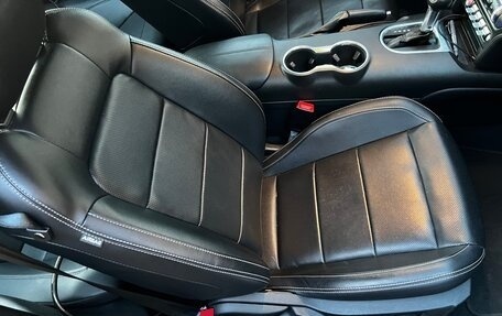 Ford Mustang VI рестайлинг, 2022 год, 4 400 000 рублей, 15 фотография