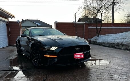 Ford Mustang VI рестайлинг, 2022 год, 4 400 000 рублей, 4 фотография
