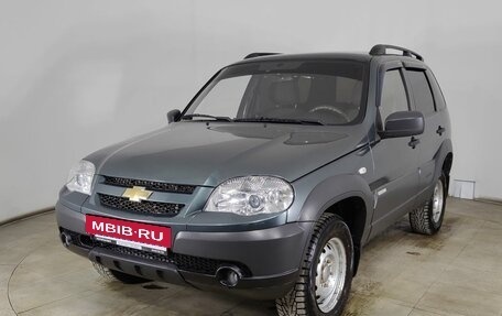 Chevrolet Niva I рестайлинг, 2015 год, 730 000 рублей, 3 фотография