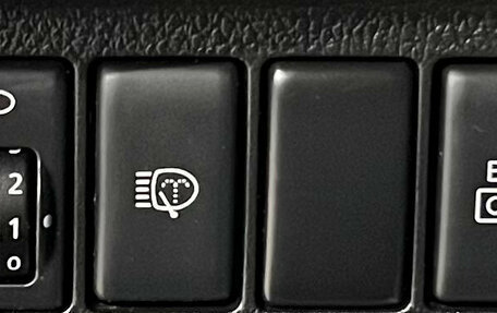 Nissan X-Trail, 2010 год, 1 090 000 рублей, 17 фотография