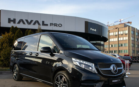 Mercedes-Benz V-Класс, 2019 год, 6 848 000 рублей, 2 фотография