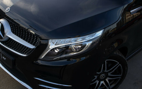 Mercedes-Benz V-Класс, 2019 год, 6 848 000 рублей, 27 фотография