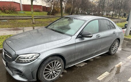 Mercedes-Benz C-Класс, 2019 год, 2 500 000 рублей, 3 фотография