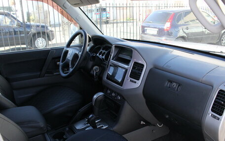 Mitsubishi Pajero III рестайлинг, 2004 год, 831 000 рублей, 7 фотография