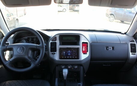 Mitsubishi Pajero III рестайлинг, 2004 год, 831 000 рублей, 10 фотография