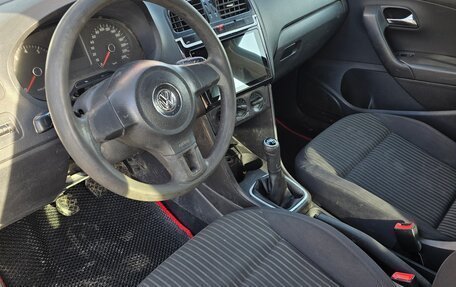 Volkswagen Polo VI (EU Market), 2012 год, 480 000 рублей, 13 фотография