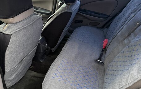 Nissan Almera, 2001 год, 239 000 рублей, 12 фотография