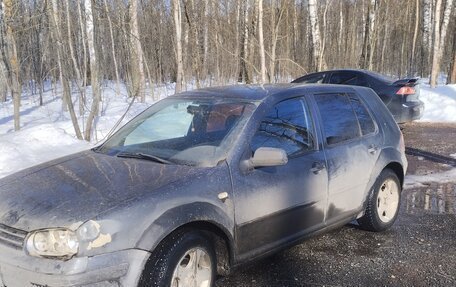 Volkswagen Golf IV, 1999 год, 175 000 рублей, 2 фотография