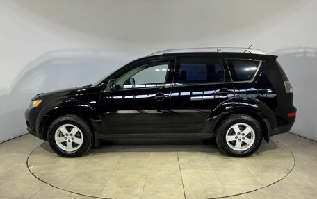 Mitsubishi Outlander III рестайлинг 3, 2008 год, 1 100 000 рублей, 9 фотография