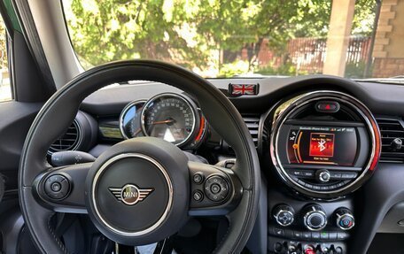 MINI Hatch, 2020 год, 2 250 000 рублей, 5 фотография