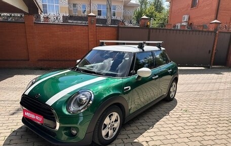 MINI Hatch, 2020 год, 2 250 000 рублей, 6 фотография