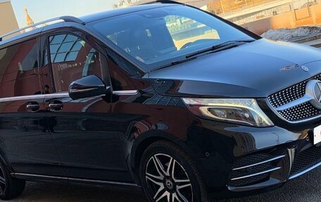 Mercedes-Benz V-Класс, 2020 год, 5 500 000 рублей, 3 фотография