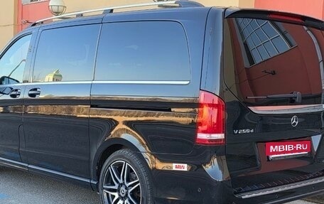 Mercedes-Benz V-Класс, 2020 год, 5 500 000 рублей, 5 фотография