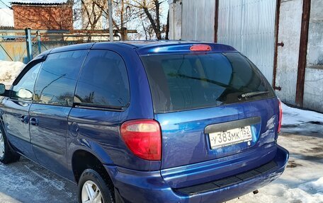 Chrysler Voyager IV, 2003 год, 530 000 рублей, 2 фотография