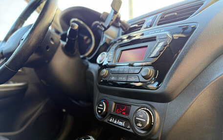 KIA Rio III рестайлинг, 2011 год, 1 100 000 рублей, 9 фотография