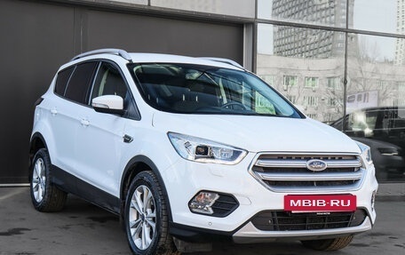 Ford Kuga III, 2018 год, 1 900 000 рублей, 3 фотография