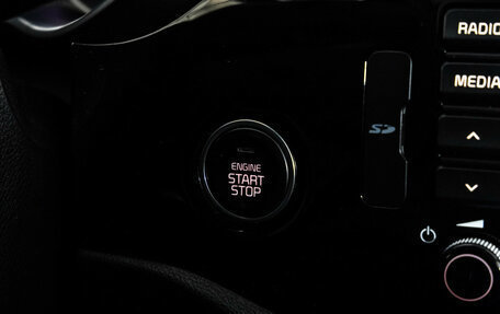 KIA Rio IV, 2018 год, 1 599 000 рублей, 19 фотография