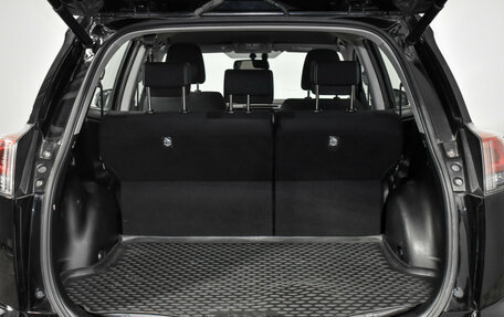 Toyota RAV4, 2017 год, 2 210 000 рублей, 15 фотография