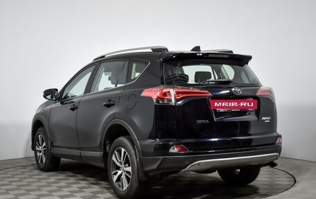 Toyota RAV4, 2017 год, 2 210 000 рублей, 7 фотография