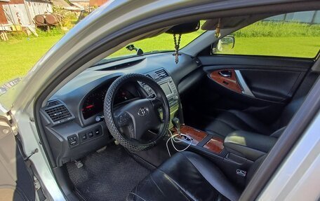 Toyota Camry, 2008 год, 1 150 000 рублей, 10 фотография