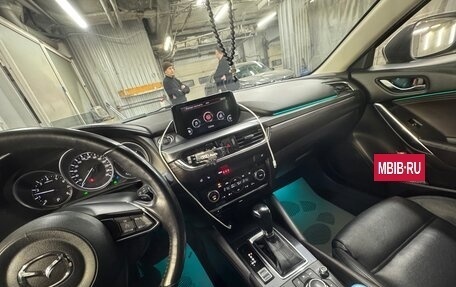 Mazda 6, 2018 год, 1 830 000 рублей, 10 фотография