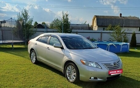 Toyota Camry, 2008 год, 1 150 000 рублей, 4 фотография