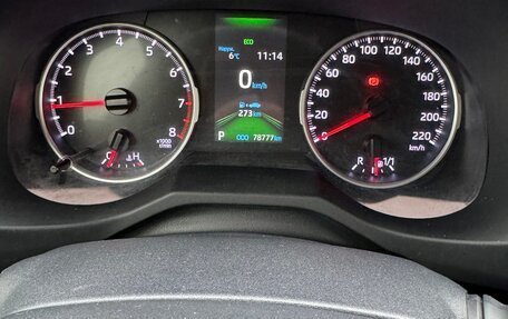 Toyota RAV4, 2019 год, 3 300 000 рублей, 6 фотография