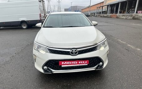 Toyota Camry, 2016 год, 2 100 000 рублей, 5 фотография