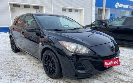 Mazda 3, 2011 год, 670 000 рублей, 2 фотография