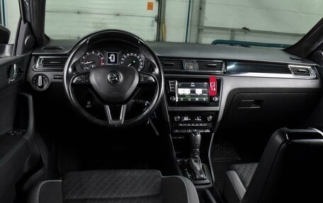 Skoda Rapid I, 2017 год, 1 249 000 рублей, 6 фотография