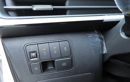 Hyundai Staria, 2025 год, 10 300 000 рублей, 13 фотография