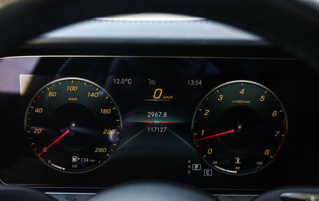 Mercedes-Benz E-Класс, 2021 год, 3 950 000 рублей, 13 фотография