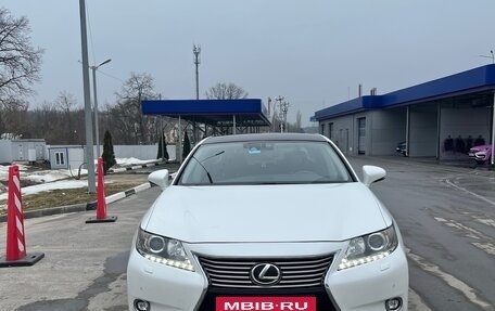 Lexus ES VII, 2013 год, 2 490 000 рублей, 1 фотография