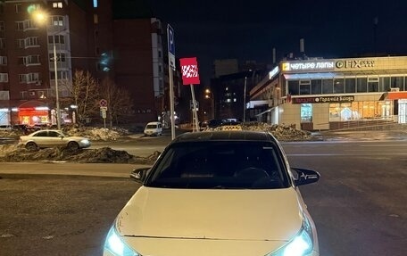 Hyundai Solaris II рестайлинг, 2021 год, 850 000 рублей, 1 фотография