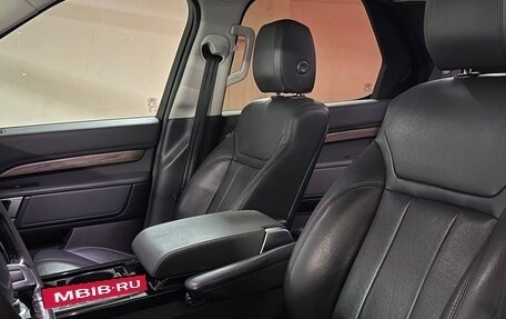 Land Rover Discovery IV, 2017 год, 4 290 000 рублей, 9 фотография