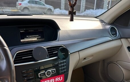 Mercedes-Benz C-Класс, 2013 год, 1 400 000 рублей, 20 фотография