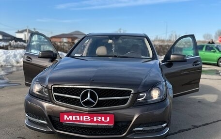 Mercedes-Benz C-Класс, 2013 год, 1 400 000 рублей, 21 фотография