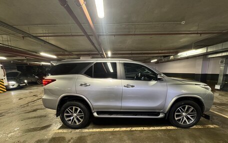 Toyota Fortuner II, 2019 год, 3 350 000 рублей, 8 фотография