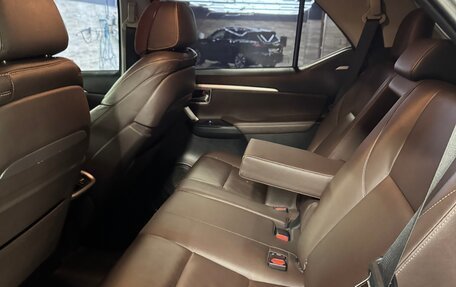 Toyota Fortuner II, 2019 год, 3 350 000 рублей, 15 фотография