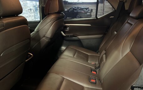 Toyota Fortuner II, 2019 год, 3 350 000 рублей, 16 фотография