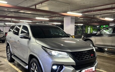 Toyota Fortuner II, 2019 год, 3 350 000 рублей, 12 фотография