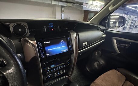 Toyota Fortuner II, 2019 год, 3 350 000 рублей, 22 фотография