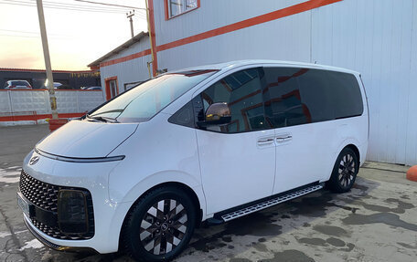 Hyundai Staria, 2021 год, 5 510 000 рублей, 1 фотография