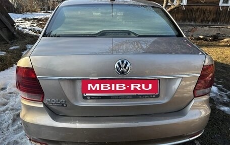 Volkswagen Polo VI (EU Market), 2018 год, 950 000 рублей, 2 фотография