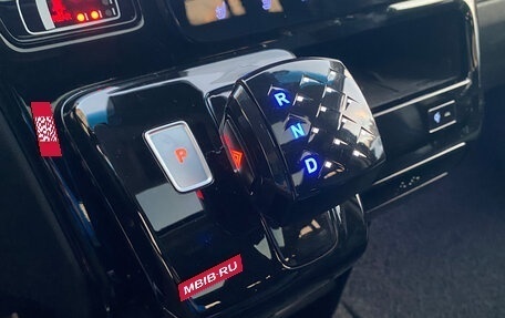 Hyundai Staria, 2021 год, 5 510 000 рублей, 16 фотография