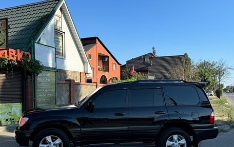 Toyota Land Cruiser 100 рестайлинг 2, 2004 год, 2 100 000 рублей, 6 фотография